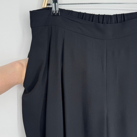 Eileen Fisher Silk Jogger Pants XL Black Elastic Waist Tapered Minimalist Luxe - Picture 4 of 9